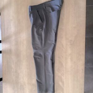 LL Bean Men's Gray Pants